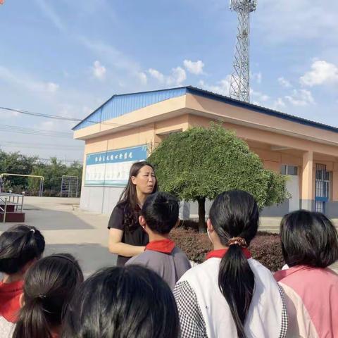 远离非法集资，共享美好生活——东三涧小学防范非法集资活动总结