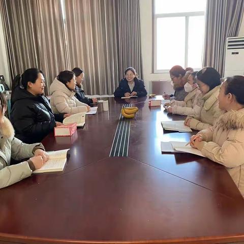 坚守初心  开启新篇——大名县英语名师工作室读书交流会暨年度总结会（副本）