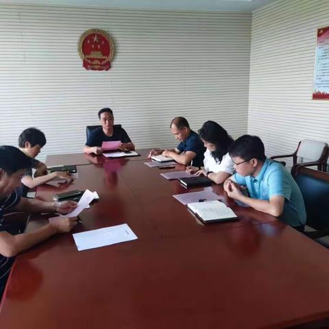 区人大机关召开婚事俭办抵制订婚大操大办安排会议