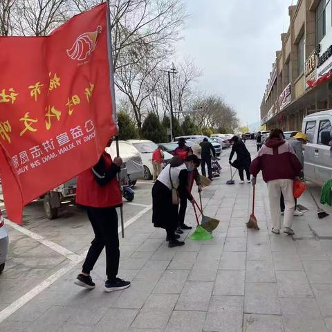 城市社区开展“五一”节前环境卫生大整治活动