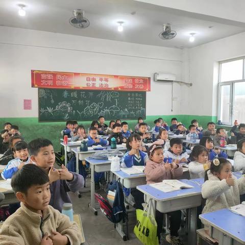 关爱童心，欣赏童趣——赵庄小学音乐课堂