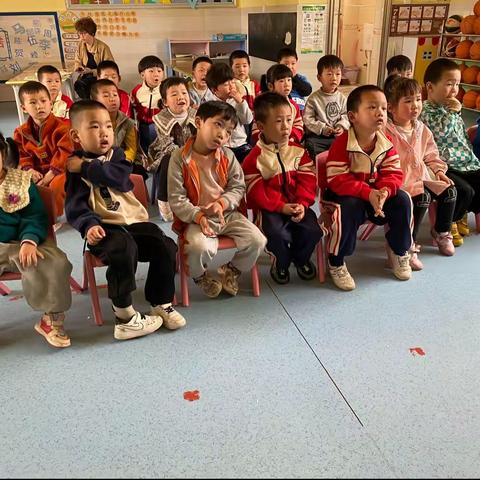 阳阳幼稚园中三班宝贝第九周成长记录