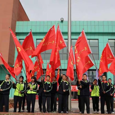 学雷锋精神，展志愿风采—————————高一2班