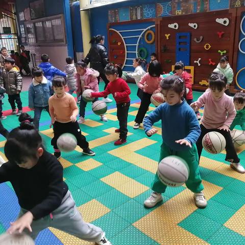 “爱伴成长，乐享童年”溆浦县育苗幼儿园果果二班周记