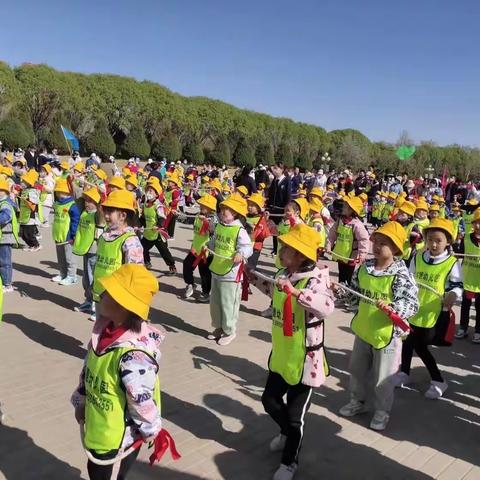 鸿德幼儿园“童”心归自然，亲子好时光，爱祖国，爱家乡🌸大一班主题活动美篇