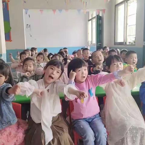 💕太子庙镇公办幼儿园🏠大一班宝贝第十周活动剪影🎊