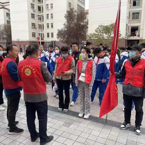 “周末出旗”齐行动，为民创城不停步