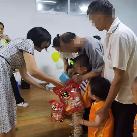 少年儿童心向党    健康快乐伴成长