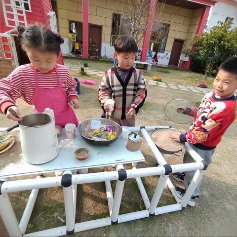 幼儿园里的小美好