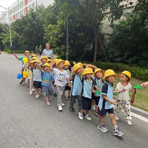 宏智幼儿园中二班第三周成长花絮