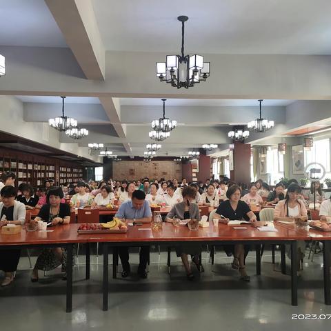 振奋职业精神，师生共同成长 ——博乐市第九中学教育集团举行上海方略强校工程项目阶段成果汇报研讨会