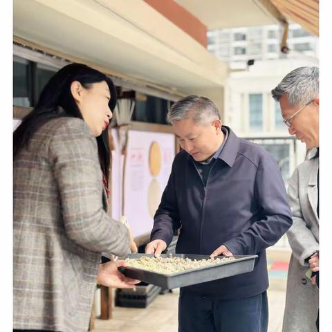 凝心聚力做服务 踔厉奋发谱新篇