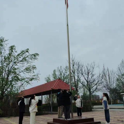 养成好习惯，成就好人生—古佛寺学校周一升旗仪式