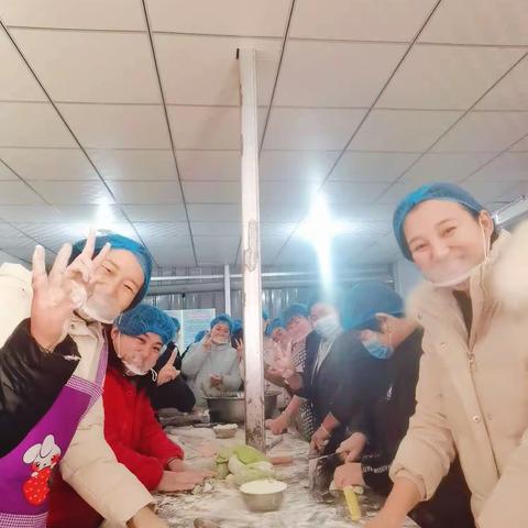 “食”刻守护 “味”爱护航--辛店中心幼儿园食堂开放日活动