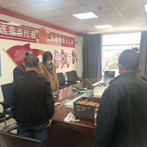 南芬社区携手中国农业银行南芬支行：上门服务暖人心 退役军人受“优待”