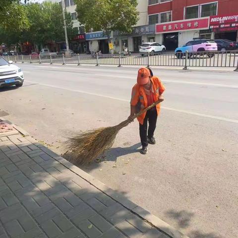 美里湖环卫所日常道路保洁