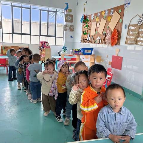 北闸镇中心幼儿园小班一周合集