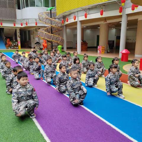 （小小军警娃）龙南市金钩幼儿园学前三班