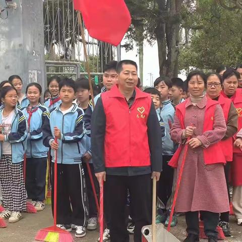 清水小学开展“学习雷锋精神，关爱贫困学生”志愿服务活动