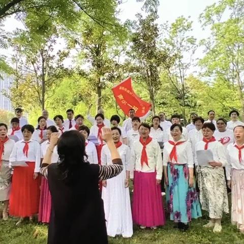 一次难忘的声乐盛宴——-樊城区中原街道老年学校声乐一班“第二课堂”活动纪实