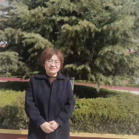 爱心滋润，静待花开 ————老湖镇展营小学师德风采展示