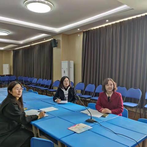 经十路小学“善用‘云码云学’变革教与学的方式”模拟课堂比赛