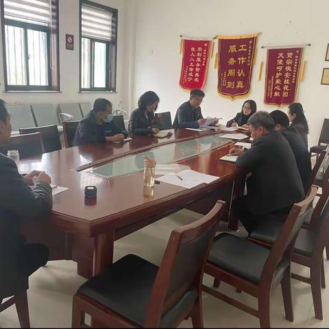 公墓管理部召开党支部第六党小组学习会议及2023年清明节祭扫保障工作推进会