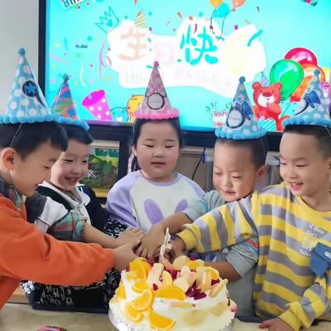 一岁一礼，一寸欢喜💕——智慧树幼儿园果果（三）班集体生日会🎉🎉🎉