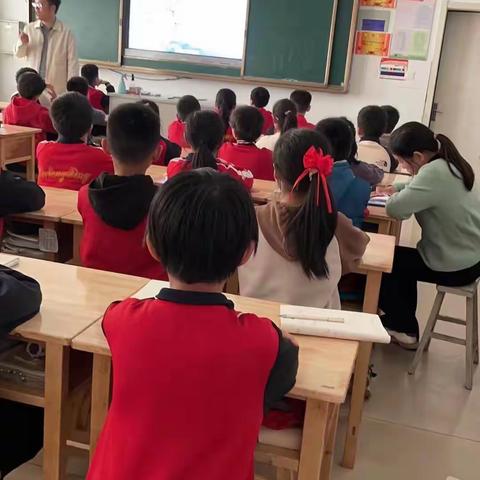 百舸争流展风采，新荷初绽竞芳菲 ——翟王镇中心小学开展青年教师达标课活动