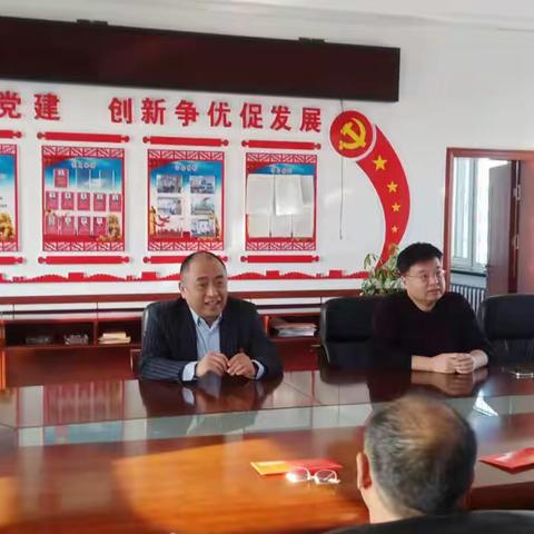 新春慰问 暖心三送