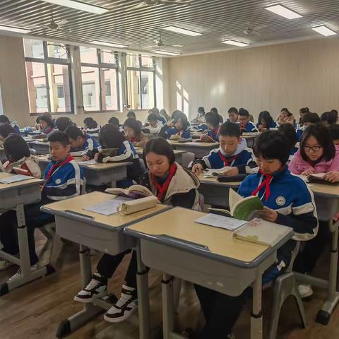 教以潜心  研以致远 ——弋江区中学语文教研活动