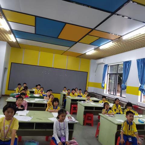 乐平中心小学第七周硬笔书法课反馈