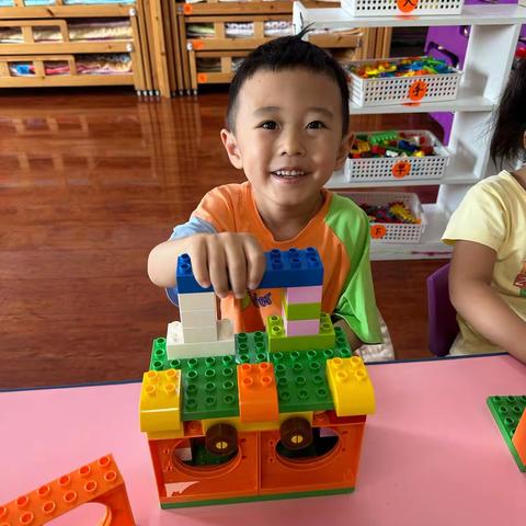 隋氏幼儿园中班乐高：收音机📻