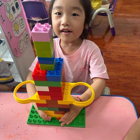 隋氏幼儿园小班乐高：《火箭🚀发射》