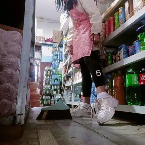 继承烈士遗志——塑造勤劳品格