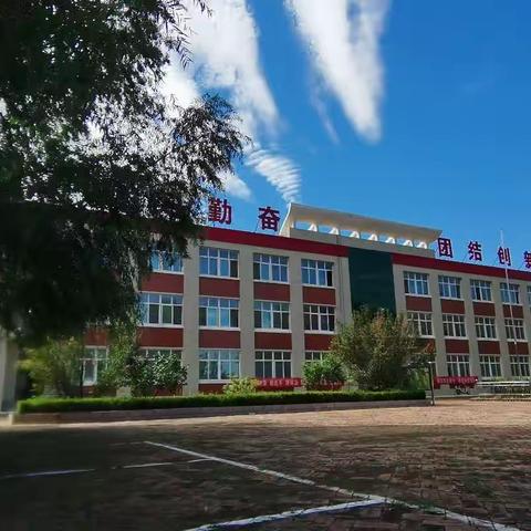 甄码小学庆六一