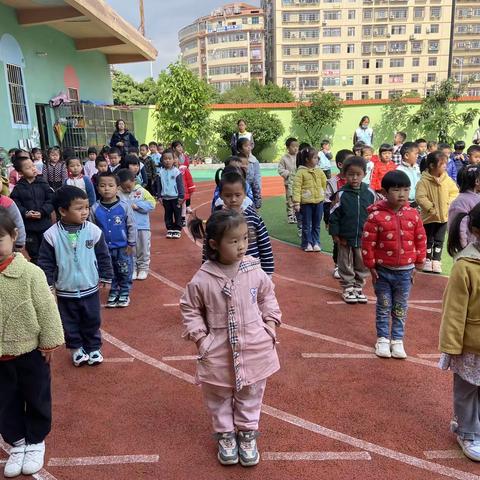 新时代幼儿园—【勤学E班】第九周