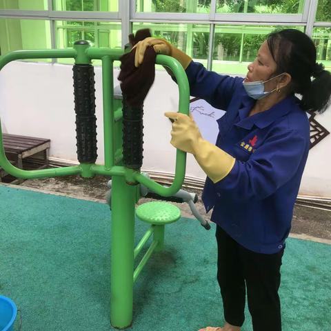 金鹿物业生态环境监测中心2023年5月6日工作简报