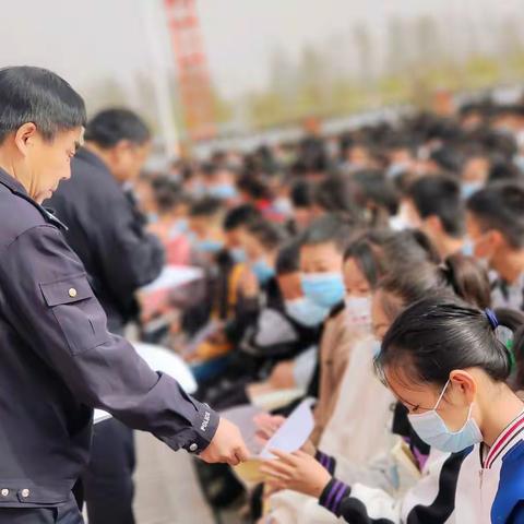 预防校园欺凌   呵护身心健康——林州市第十一中学防欺凌专题安全教育系列活动