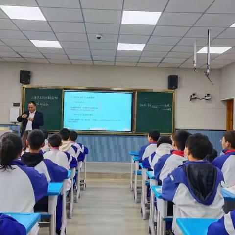 以赛促研   以课促教——记凤冈县  2023年生物学优质课评选观摩交流活动