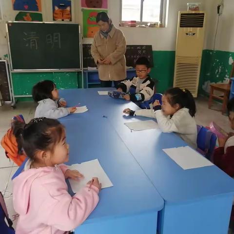 清明节 ——祭祀祖先 张各庄幼儿园纪实