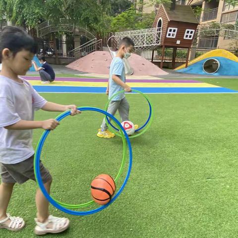 四季康城第二幼儿园大一班晨练第十一周