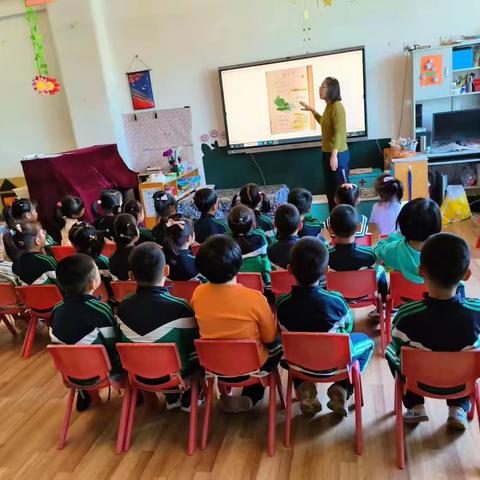 水木华园南宁幼儿园大二班5月份第二周宝贝成长记录