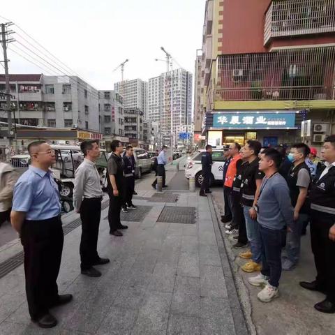 大浪街道浪口社区开展火灾高风险区域整治夜查行动