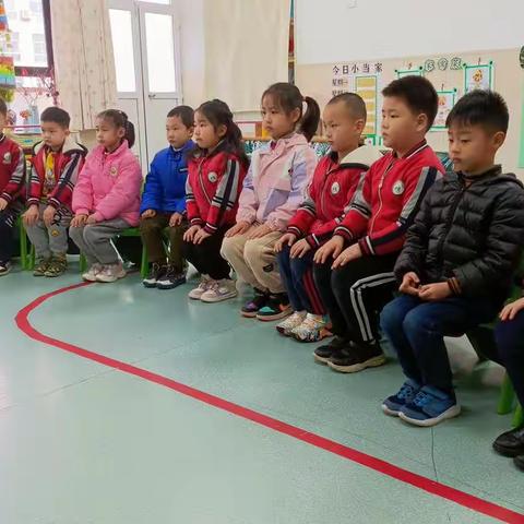 湖滨区舒馨幼儿园科学实验《沉浮:拯救大白兔》