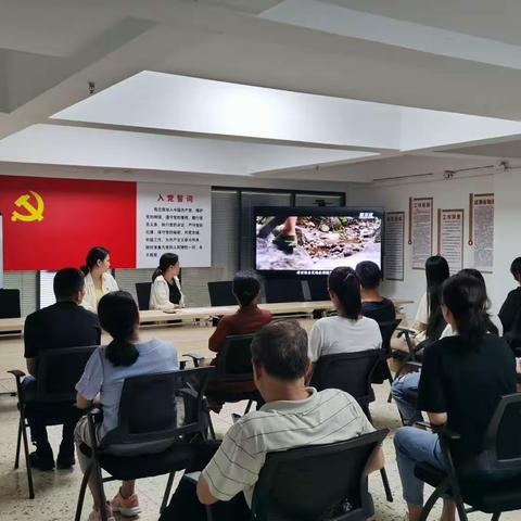 【前进街道棉纺社区党支部】“深入学习市委八届五次全会精神，开创社区发展新局面”主题党日活动