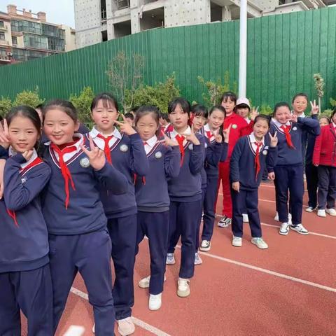 游戏大闯关 欢乐套圈圈——实验小学五年级套圈活动