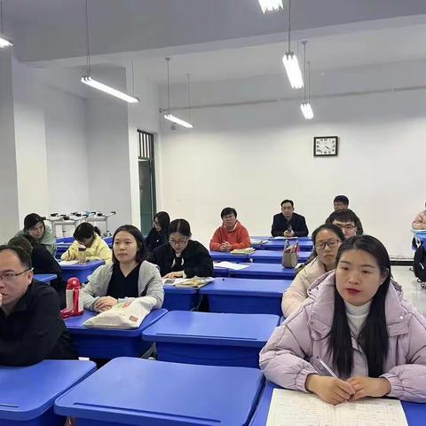 课改之路无止境——记成安一中初中部说课活动