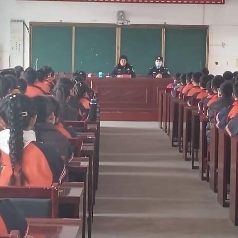 以“法”助力，从“心”护航——记殷都区正心小学防欺凌安全知识讲座