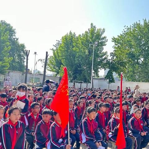 书香润心灵 朗诵展风采——北渡小学“感恩知责 励志奋进”主题诗歌朗诵比赛